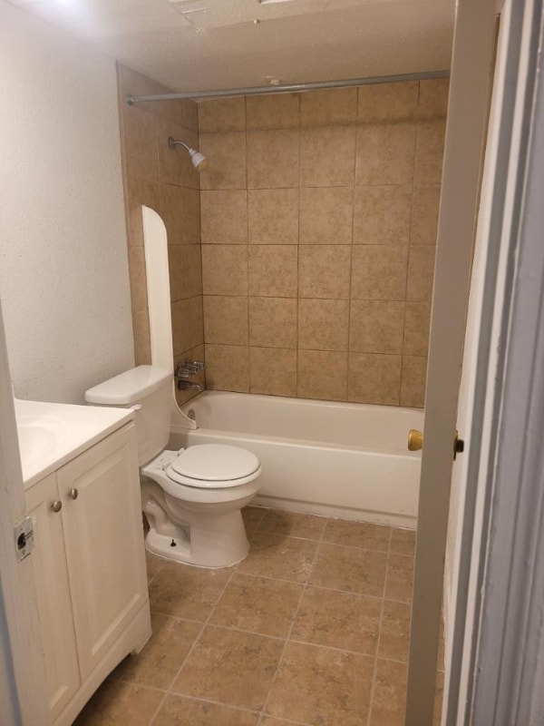 Photo - 2701 Perez Rd Apartamento