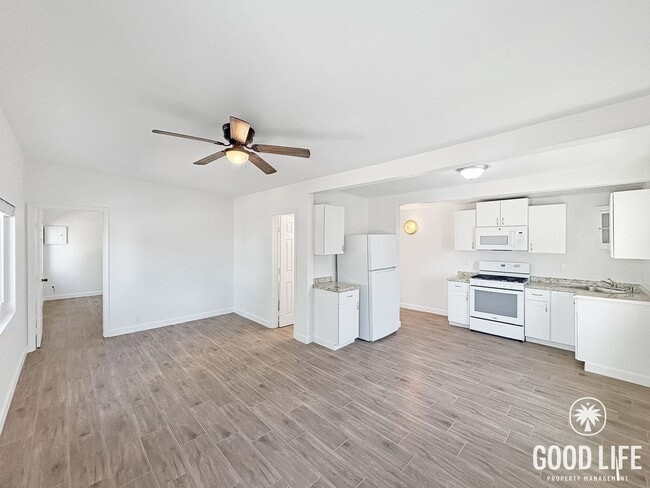 Photo - N Citrus Ave Unit 523 (Main House)