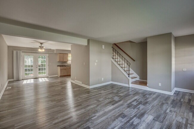 1389 W Galbraith Rd