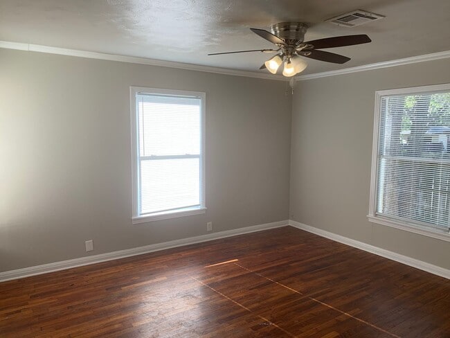 Photo - 3 Bedroom 1 Bath Home