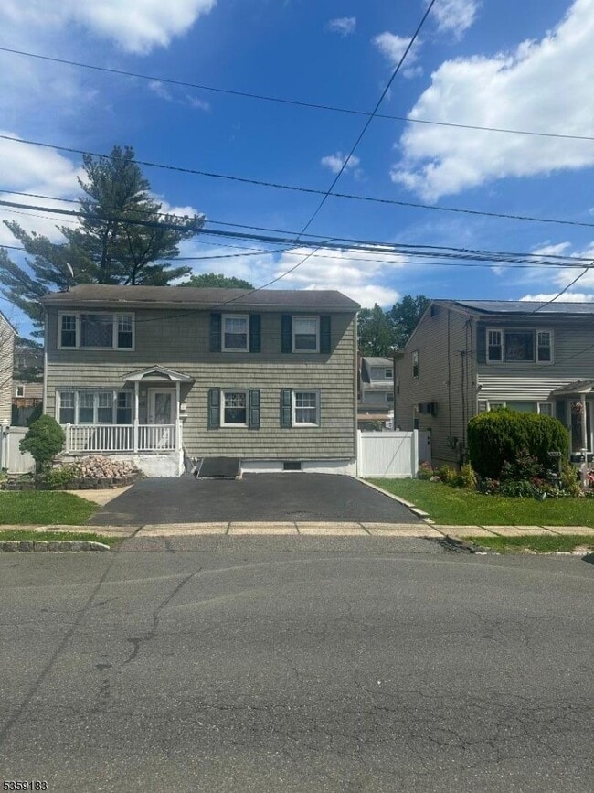 Photo - 303 Perry Ave House