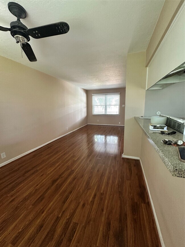 Photo - 1433 Cedar Post Ln Unidad 35