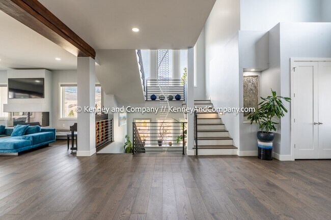 Photo - 6438 Farthing Dr