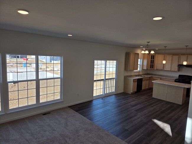 Photo - 103 Windrow Drive