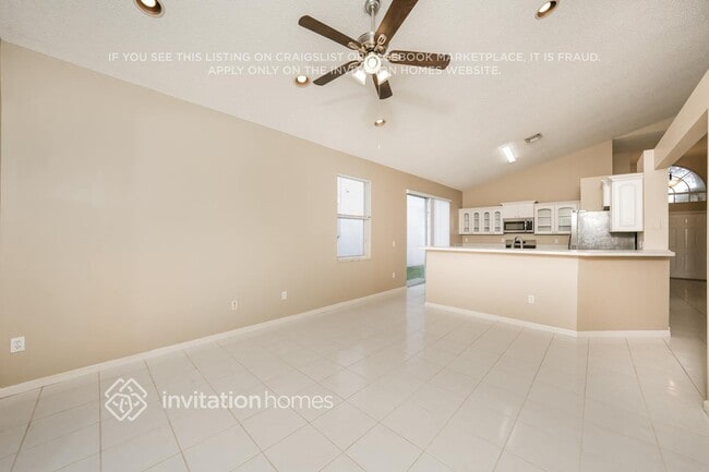 7699 Thornlee Dr