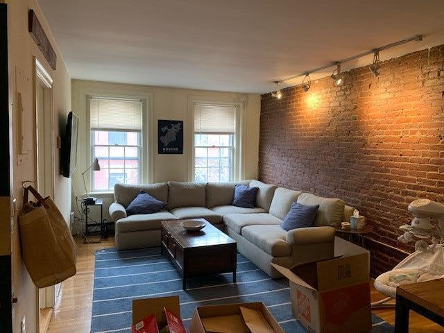 Photo - 8 W Cedar St Unidad West Cedar St Rental
