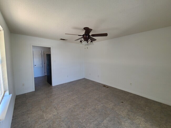 Photo - 3541 Kings Dr