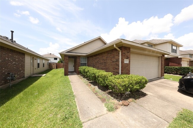 Photo - 14430 Hamilton Grove Ln