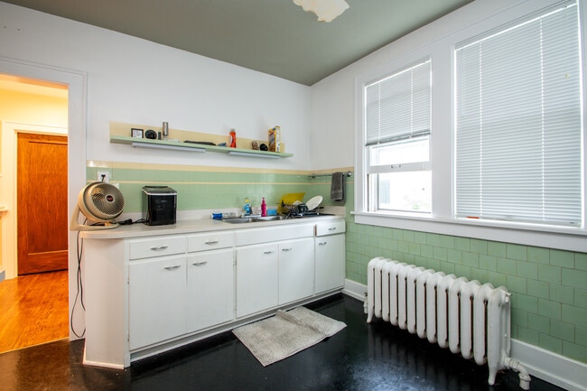 Photo - 1411 W Barker Ave