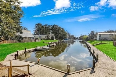 Photo - 350 Atalin St