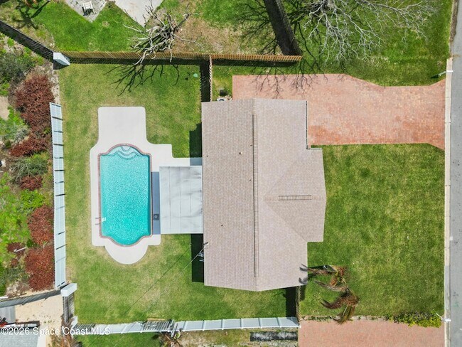 Photo - 2076 Abalone Ave