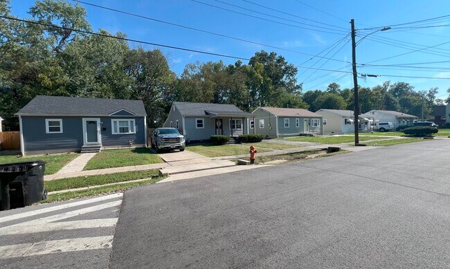 Photo - 307 N 36th St