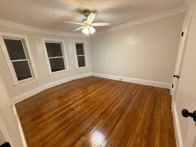 Photo - 256-258 Gibson St Unit 258