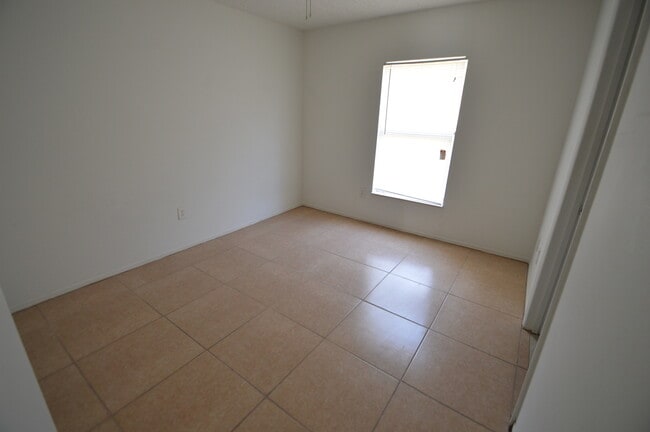Photo - 2 Bedroom 2 Bath in Winter Park AVAILABLE AUGUST 17th! Unit E107