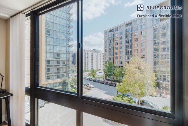 Photo - 425 L St NW Unidad FL4-ID929