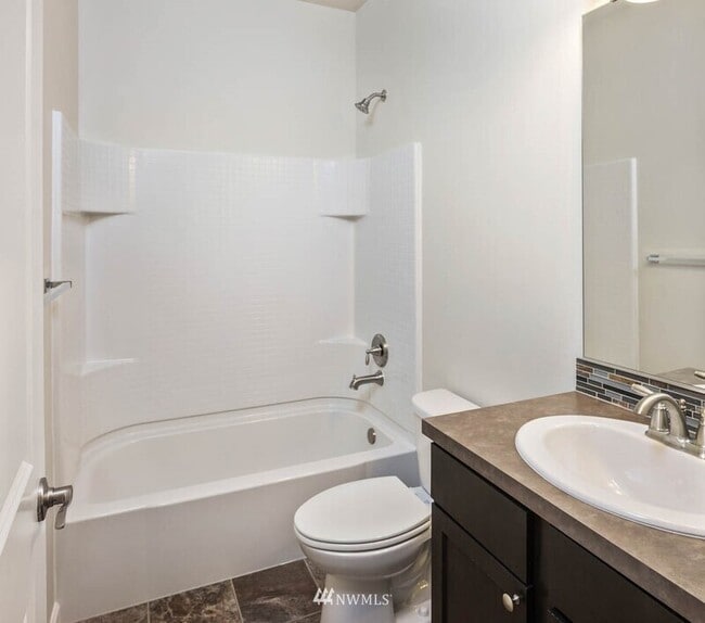 Photo - 14221 67th Ave E