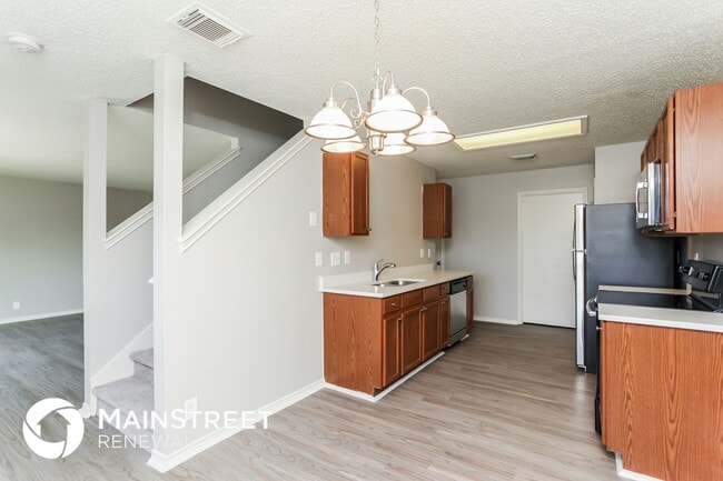 Photo - 6135 Lyndell Spring