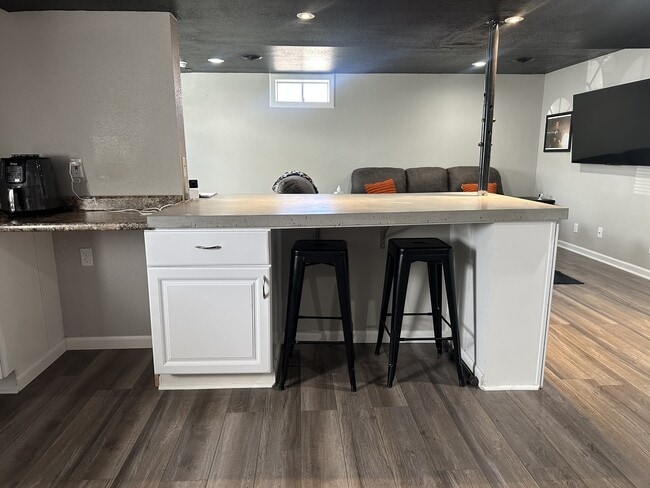 Photo - 600a Sara St