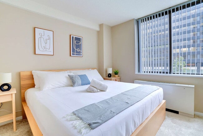 Photo - 1201 S Bell St Unidad FL4-ID1022402P