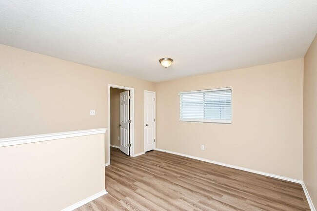 Photo - 7160 Little Mohican Dr