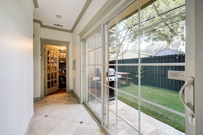 Photo - 514 Cortlandt St