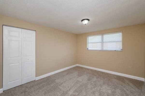 7400 Cherry Laurel Dr