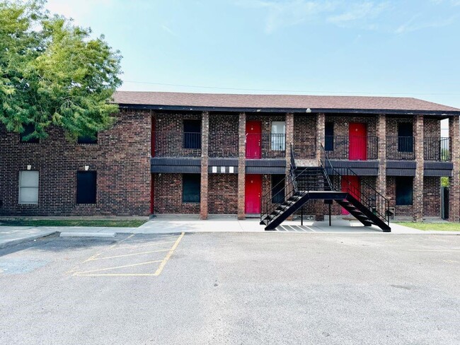 Photo - 1411 Oak St Apartment Unit 3,5