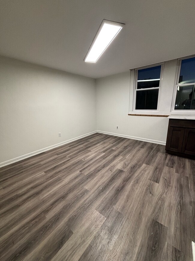 Photo - 120 S 38th Ave