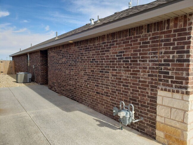 Photo - 1620 133rd St Unit A