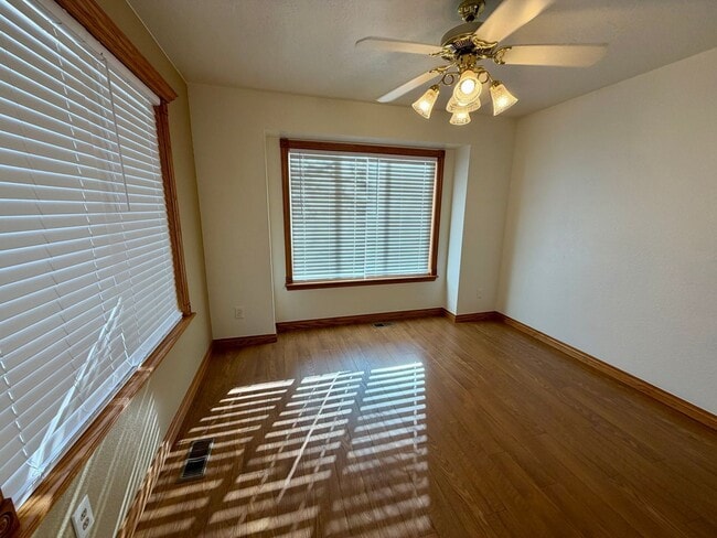 Photo - 3351 35th St