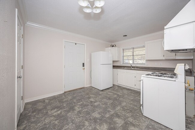 Photo - 807 Market St