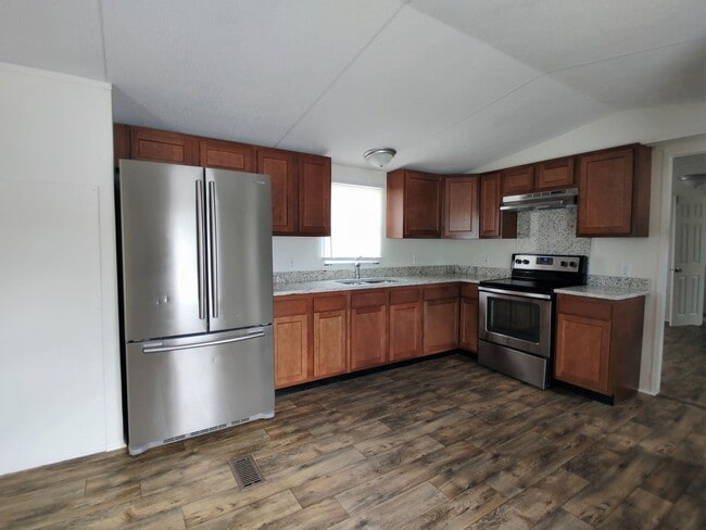 Photo - 1004 10th St