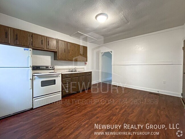 Building Photo - 9 South St Rental