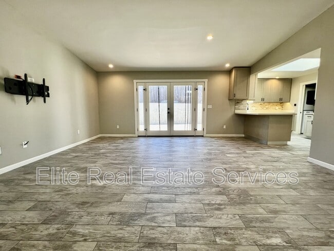 Photo - 1012 Barrett Ave