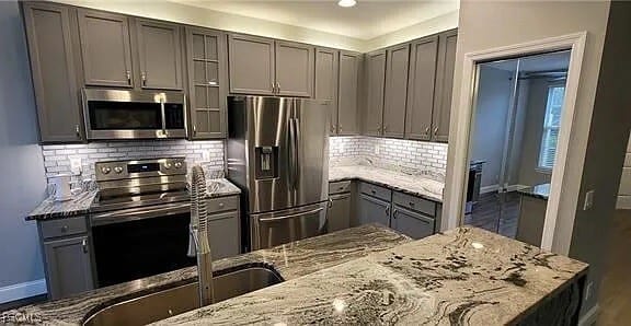 Photo - 4048 Cherrybrook Loop