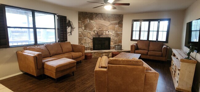 Photo - 212 Fort Stanton Rd