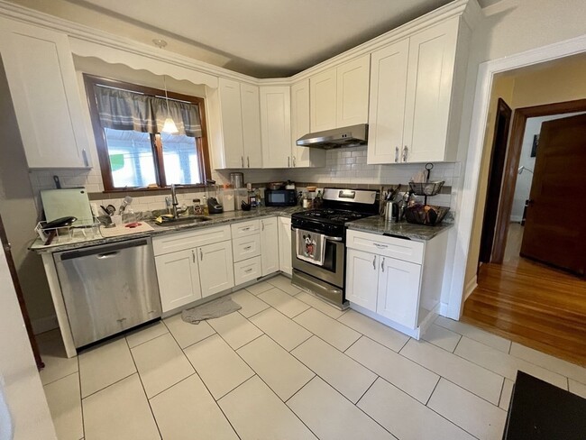 *Pictures are representative samples of the advertised unit. In some cases, the actual units you tou - 20 Coolidge Rd Apartments Unit 2