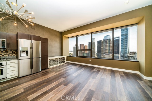 Photo - 1100 Wilshire Blvd Unidad 2707 Rental