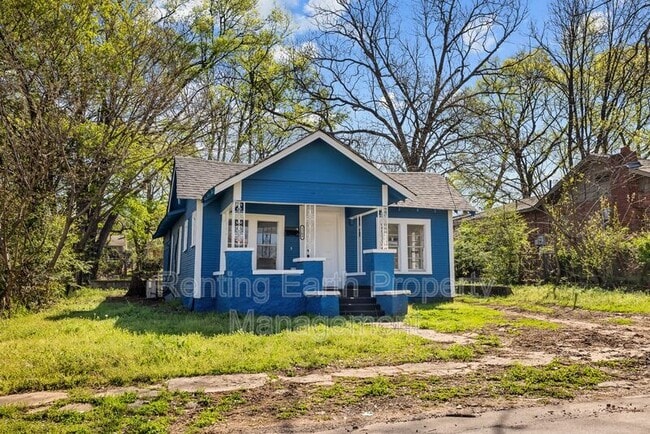 Photo - 1209 19th Pl SW