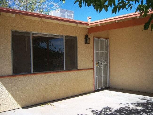 Building Photo - COMING SOON Rental