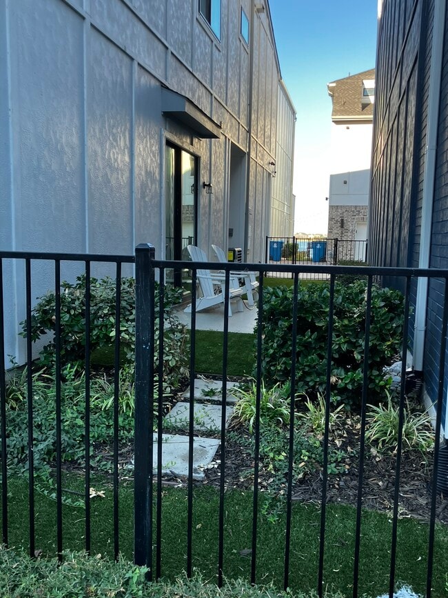 Photo - 522 Winners Cir