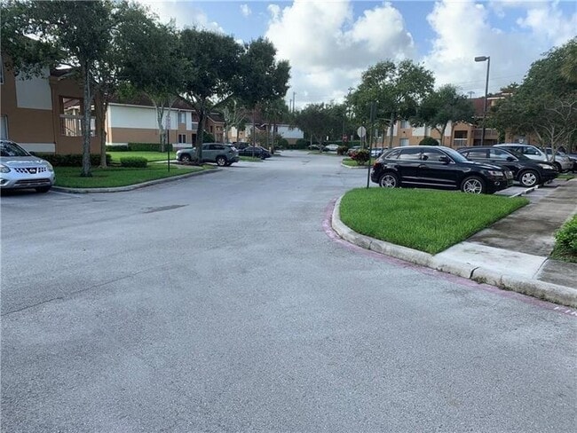 Photo - 755 NW 92nd Ave