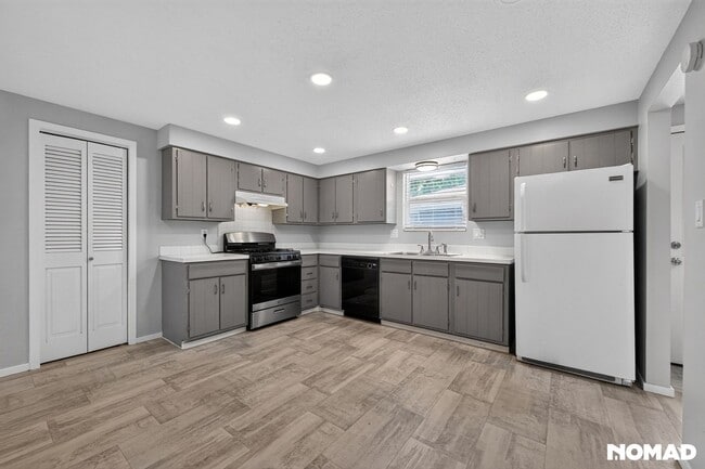 Photo - 3509 Butternut Dr