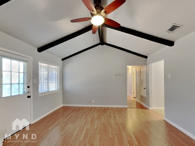 Photo - 5727 Bogart Dr