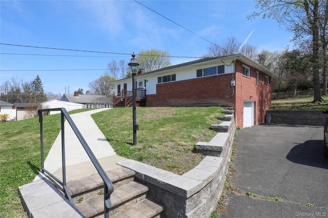 Photo - 111 Zandhoek Rd