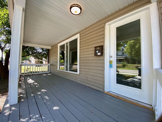 Photo - Beautifully Updated 4 Bed 2 Bath Home!