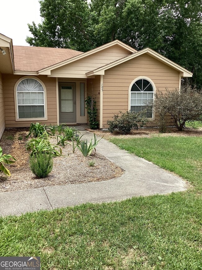 Photo - 103 Humphrey's Wy