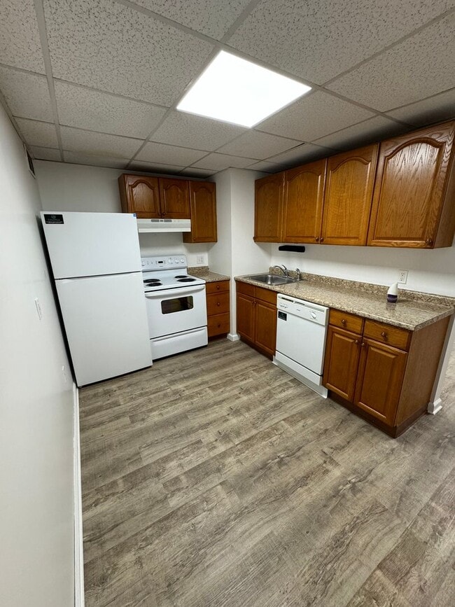 Photo - 2066 Chester St Unit 8B