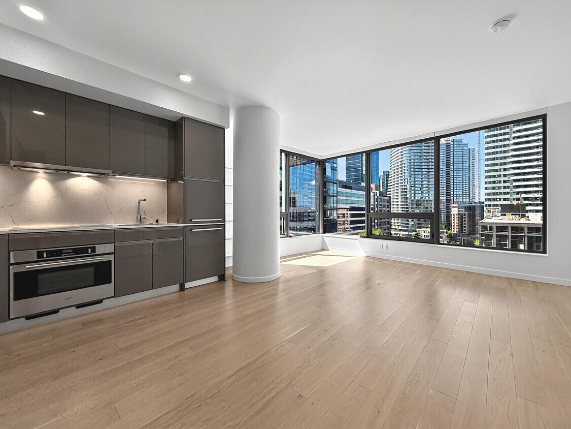 Photo - 1808 Minor Ave (Seattle, WA)