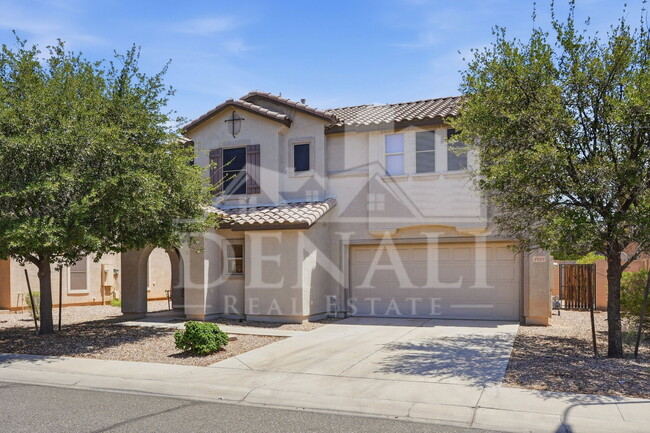 Photo - 4923 N 108th Dr